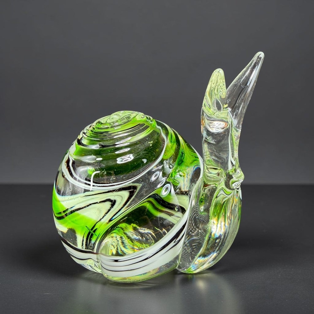 Italian Art Glass Snail Figurine Green White Swirl Murano Style Paperweight 4in